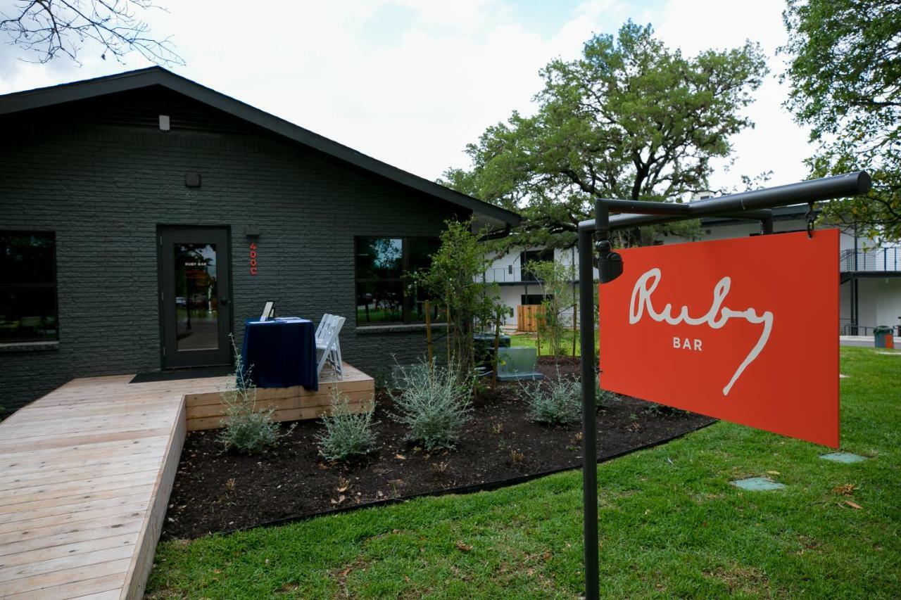 The Ruby Hotel Round Rock Eksteriør billede